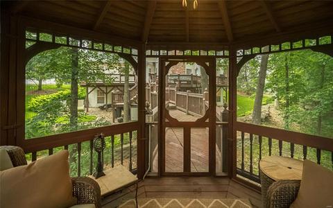 802 Castle Forest Ct, Ballwin, MO 63021 photo 39