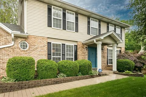 64 Fairmount Ct, Saint Charles, MO 63304 photo 2