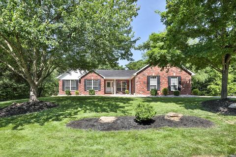 5145 Rosemount Dr, Weldon Spring, MO 63304 photo 1