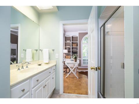9 Upper Price Rd, Saint Louis, MO 63132 photo 18