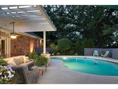 9 Upper Price Rd, Saint Louis, MO 63132 photo 5