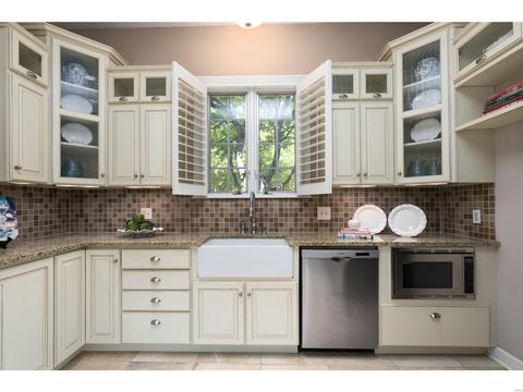 9 Upper Price Rd, Saint Louis, MO 63132 photo 33