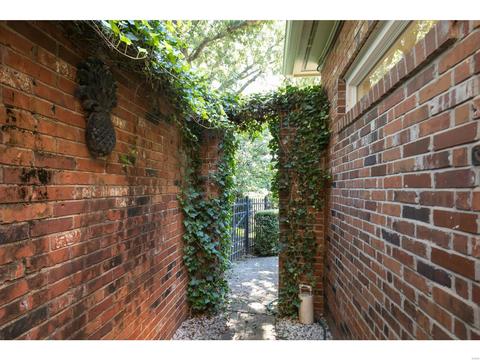 9 Upper Price Rd, Saint Louis, MO 63132 photo 38