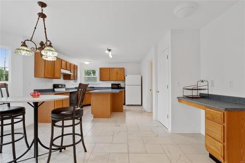 259 Arbor Trails Dr, Ballwin, MO 63021 photo 10