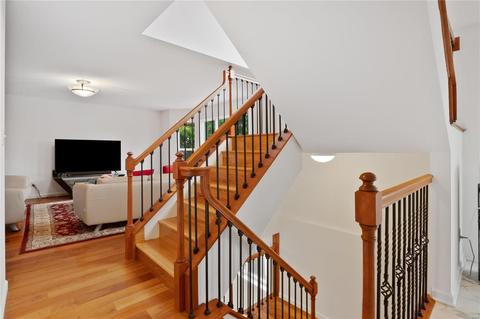 259 Arbor Trails Dr, Ballwin, MO 63021 photo 9