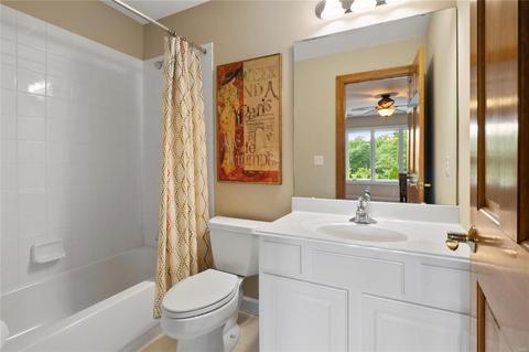 12 Dielman Rd, Ladue, MO 63124 photo 27