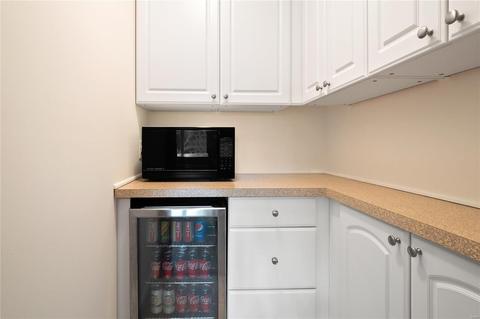 12 Dielman Rd, Ladue, MO 63124 photo 26