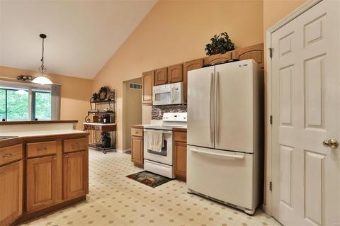 740 Longfellow Cir, O'fallon, MO 63366 photo 30