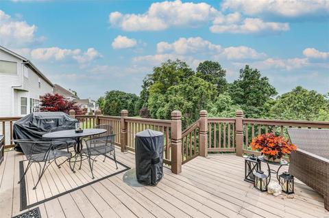 728 Castle Ridge Dr, Ballwin, MO 63021 photo 23