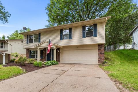 508 Arborwood Dr, Ballwin, MO 63021 photo 3