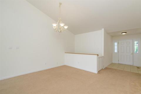621 W Falls Ct, O'fallon, MO 63368 photo 3