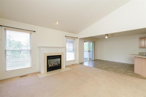 621 W Falls Ct, O'fallon, MO 63368 photo 5