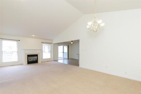621 W Falls Ct, O'fallon, MO 63368 photo 2
