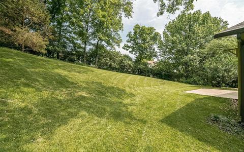 14 Rainfield Ct, Ballwin, MO 63021 photo 29
