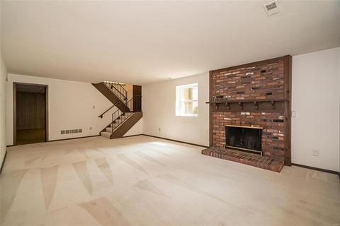 14 Rainfield Ct, Ballwin, MO 63021 photo 21