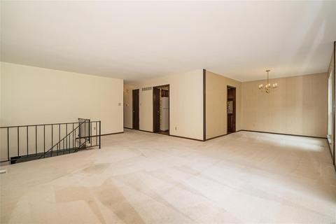 14 Rainfield Ct, Ballwin, MO 63021 photo 7