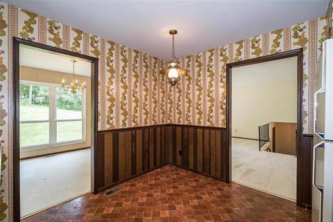 14 Rainfield Ct, Ballwin, MO 63021 photo 10