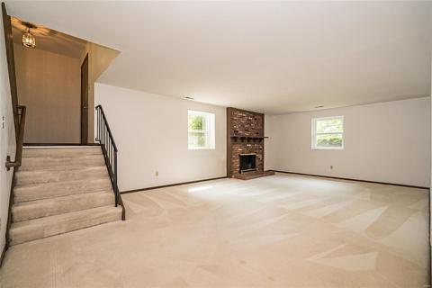 14 Rainfield Ct, Ballwin, MO 63021 photo 20