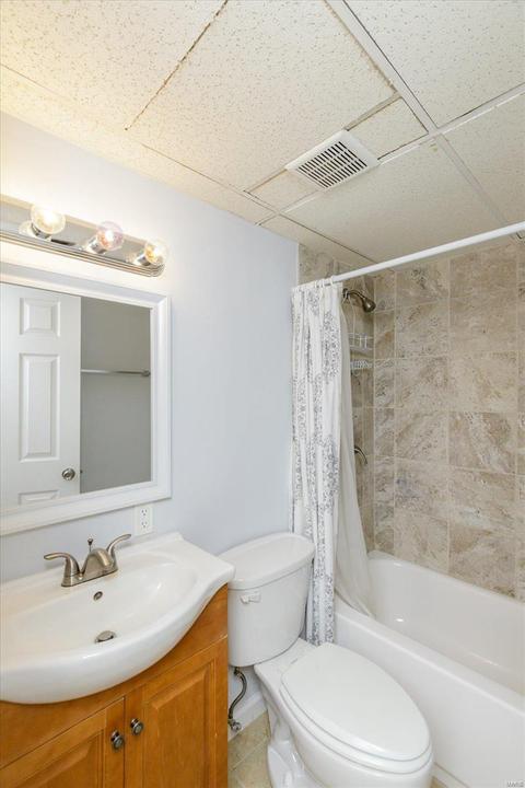 2402 Brookfield Ln, O'fallon, MO 63368 photo 16