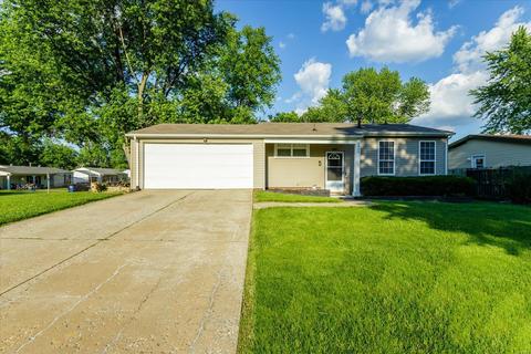 2402 Brookfield Ln, O'fallon, MO 63368 photo 1