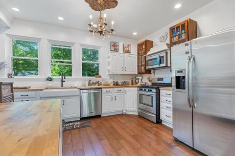 205 West Ave, Eureka, MO 63025 photo 8