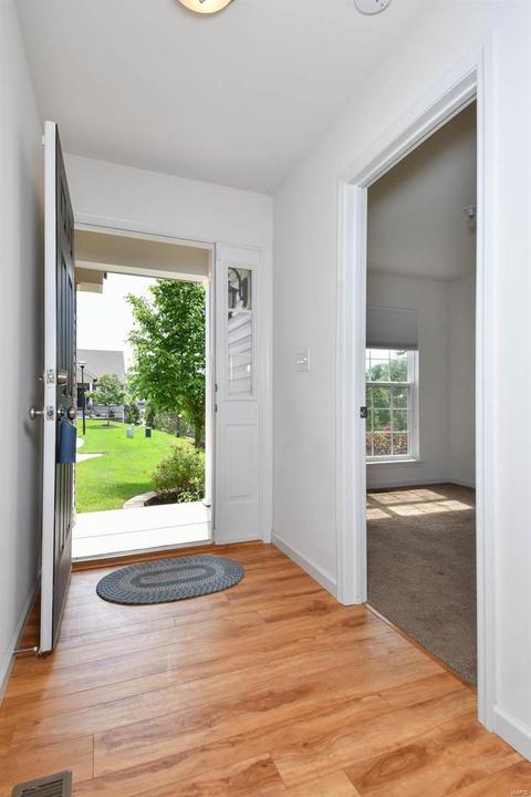 3077 Arbor Station Ct, Ballwin, MO 63021 photo 8