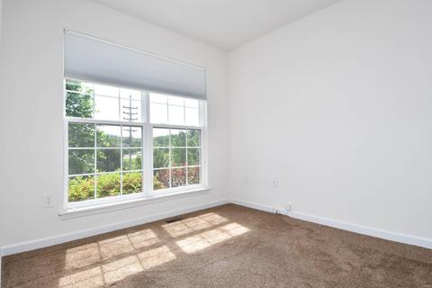 3077 Arbor Station Ct, Ballwin, MO 63021 photo 9