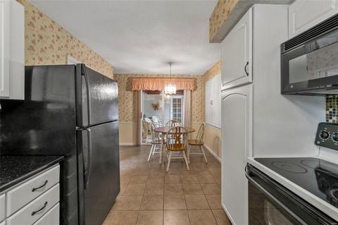 592 Arblay Pl, Manchester, MO 63011 photo 11
