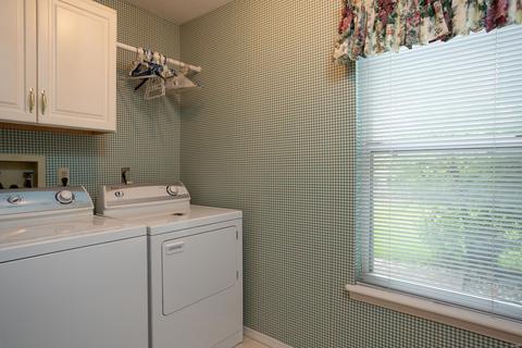 1015 Oak Glen Cir, Ballwin, MO 63021 photo 9