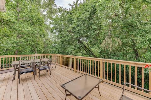 1597 Greenfield Crossing Ct, Ballwin, MO 63021 photo 9