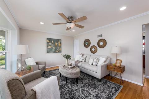 11028 Patsy Dr, Saint Louis, MO 63123 photo 3