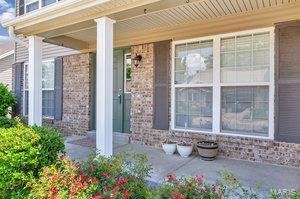 812 Bluff Brk, O'fallon, MO 63366 photo 2