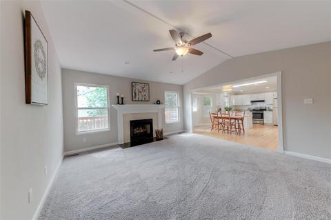 2932 White Stable Dr, O'fallon, MO 63368 photo 4