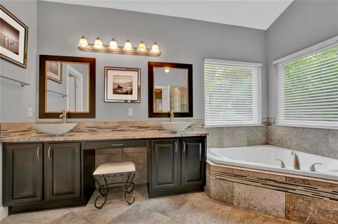 1384 Mallet Hl, Ellisville, MO 63021 photo 16