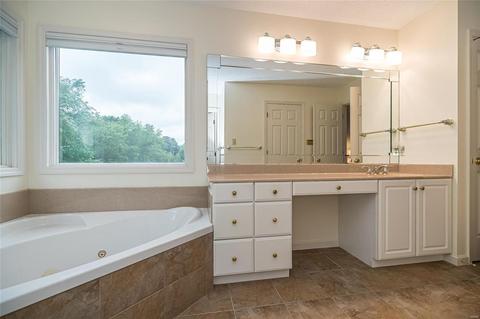2570 Dunmore Cir, O'fallon, MO 63368 photo 27