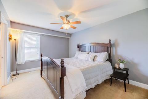 14 Mary Beth Ct, O'fallon, MO 63368 photo 9
