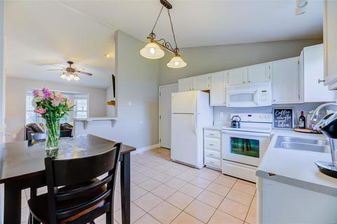 14 Mary Beth Ct, O'fallon, MO 63368 photo 7