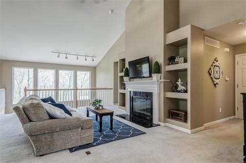 4544 Emerald View Ct, Eureka, MO 63025 photo 4