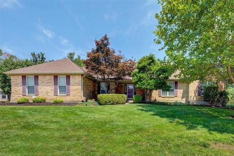 819 Timber Glen Ln, Ballwin, MO 63021 photo 1