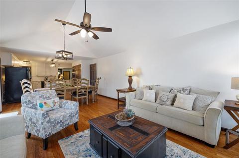 14 Clonmel Close, Weldon Spring, MO 63304 photo 18