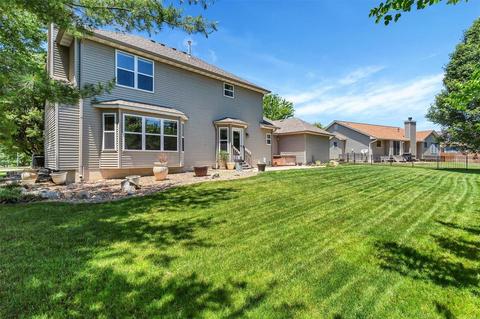 302 Estate Dr, O'fallon, MO 63366 photo 4