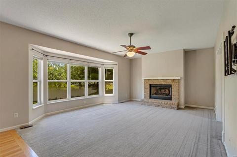 302 Estate Dr, O'fallon, MO 63366 photo 8