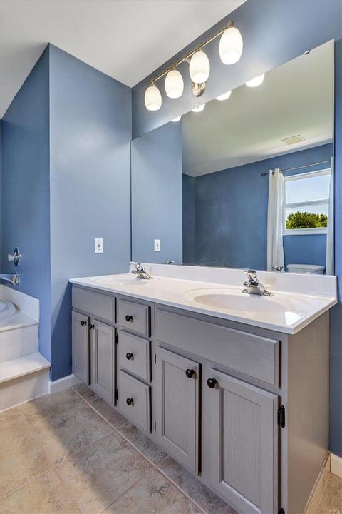 302 Estate Dr, O'fallon, MO 63366 photo 17