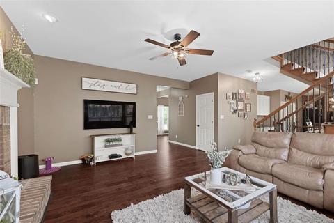 405 Fox Run, O'fallon, MO 63368 photo 9