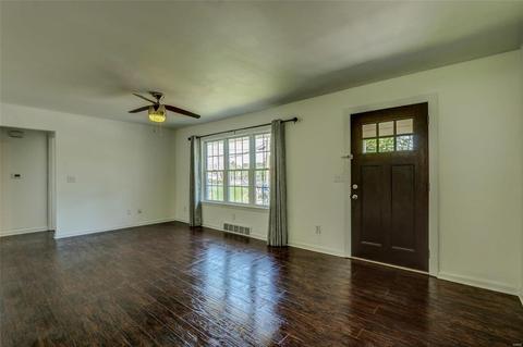112 Saint Joseph Ave, O'fallon, MO 63366 photo 4