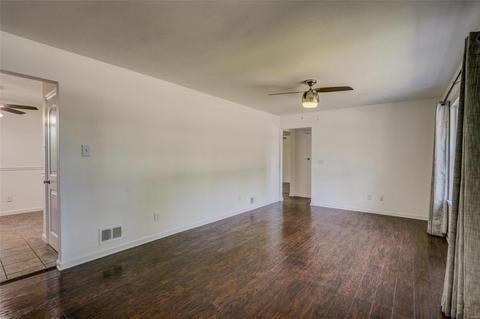 112 Saint Joseph Ave, O'fallon, MO 63366 photo 8