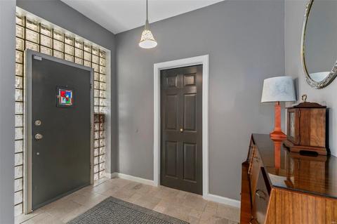 4931 Gresham Ave, Saint Louis, MO 63109 photo 3