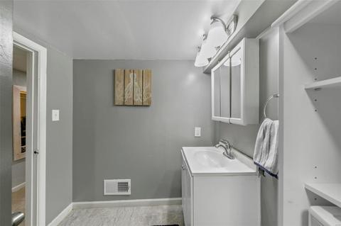 4931 Gresham Ave, Saint Louis, MO 63109 photo 22
