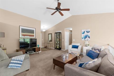 14 Royallridge Ct, O'fallon, MO 63368 photo 5