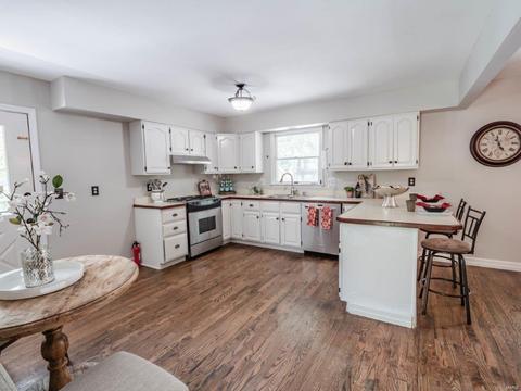 29 Forest Ln, O'fallon, MO 63366 photo 7